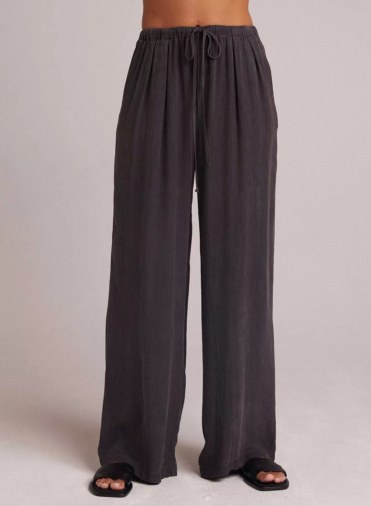 Gemakkelijk Geplooide Broek Met Wijde Pijpen - Leisteenhoutskool>Bella Dahl Cheap