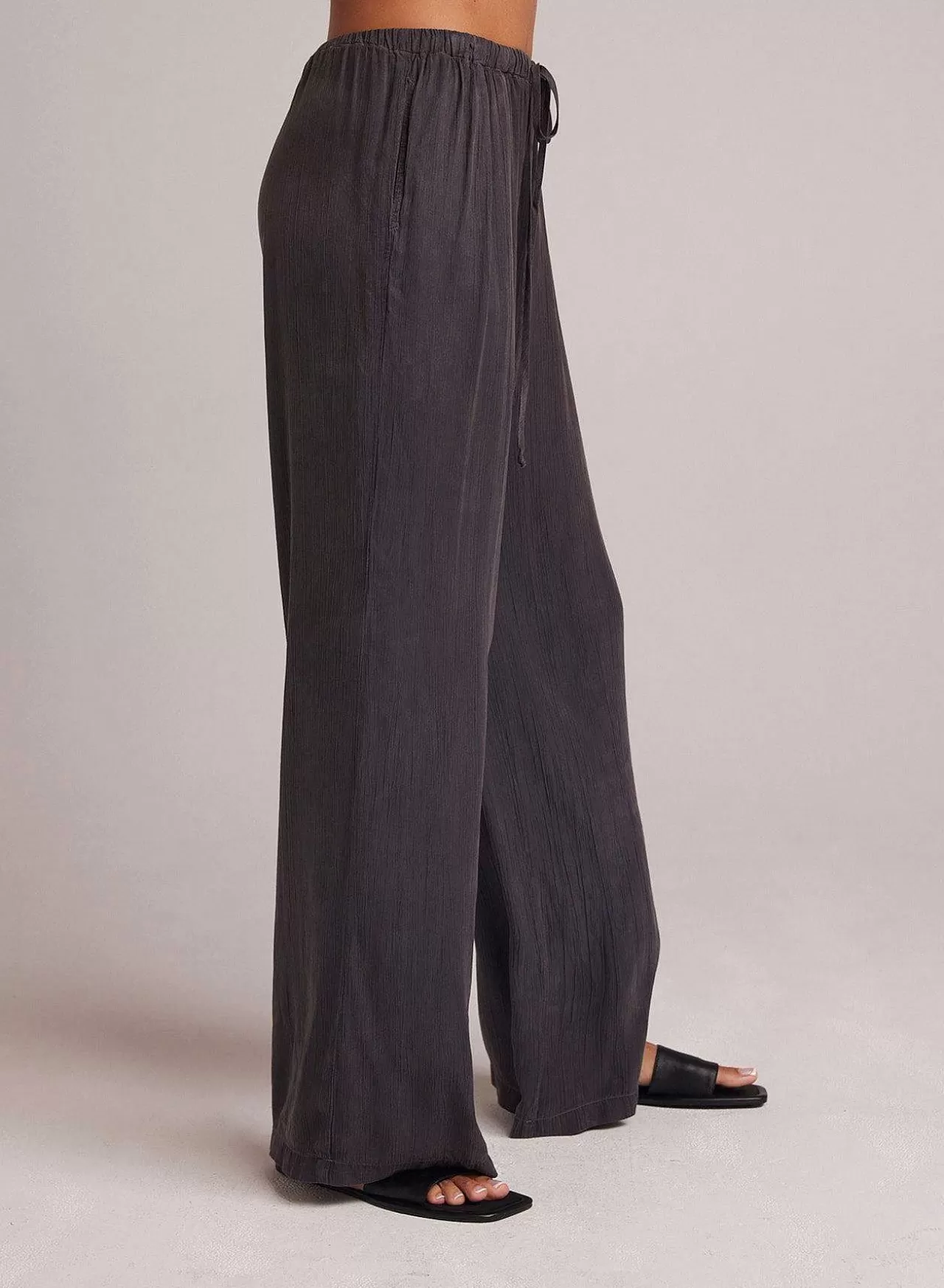Gemakkelijk Geplooide Broek Met Wijde Pijpen - Leisteenhoutskool>Bella Dahl Cheap
