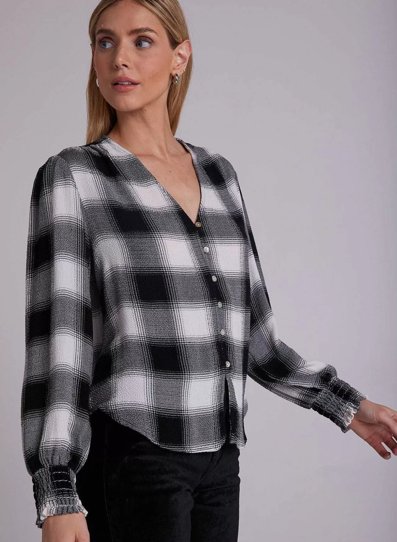 Gesmokte Manchetknopen Naar Beneden - Ivoor En Zwarte Plaid>Bella Dahl Flash Sale