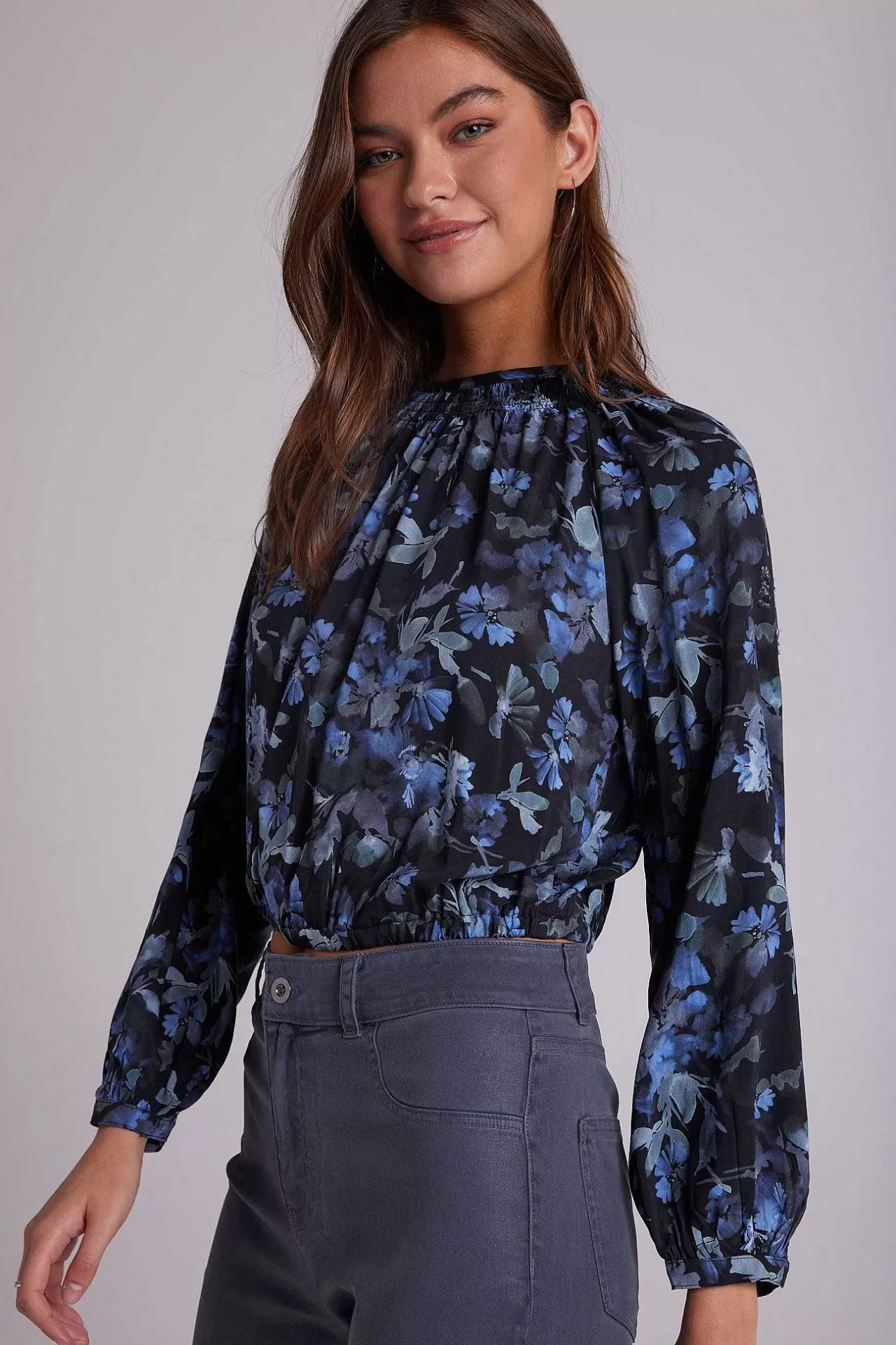 Gesmokte Top Met Gebloemde Achterkant En Matte Bloemenprint>Bella Dahl Best