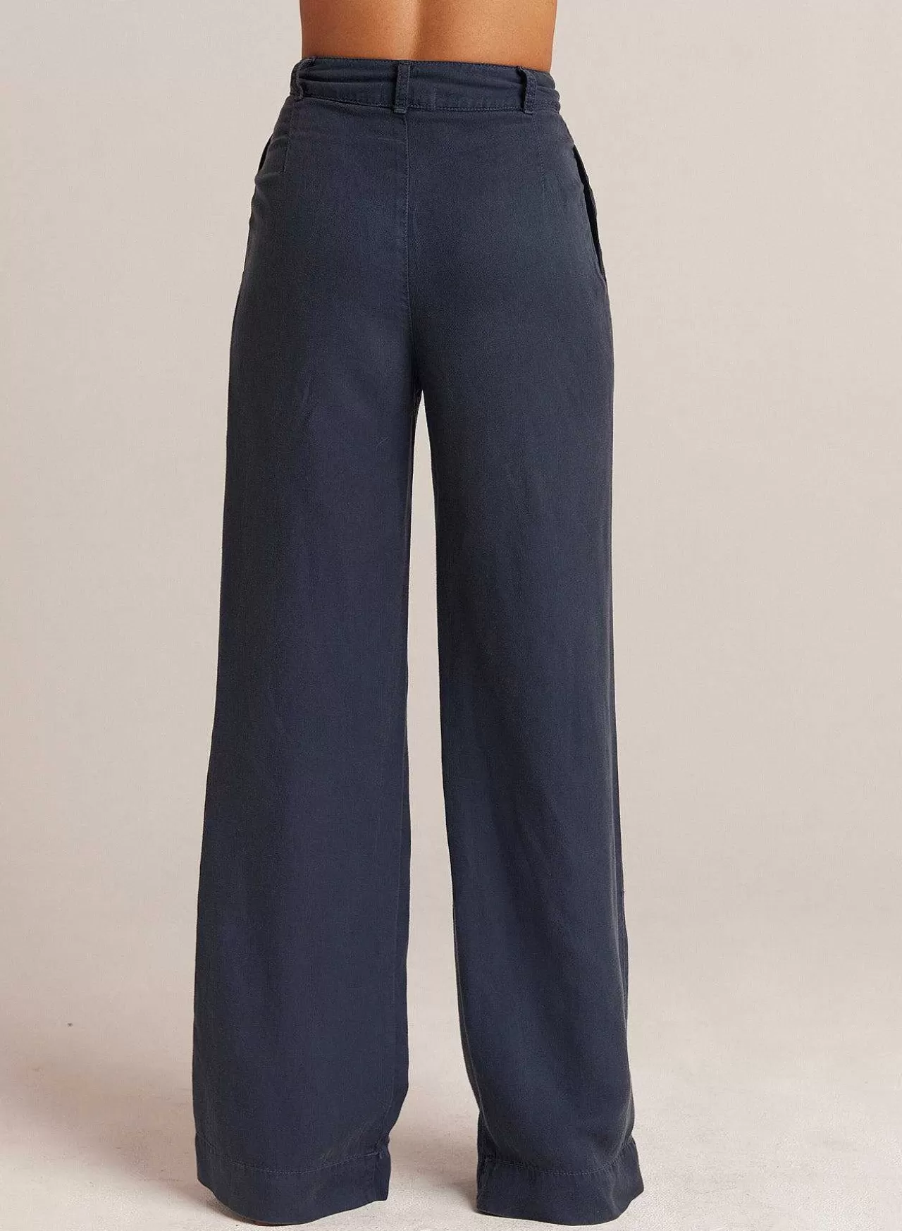 Greta Geplooide Broek Met Wijde Pijpen - Coastal Navy>Bella Dahl Cheap
