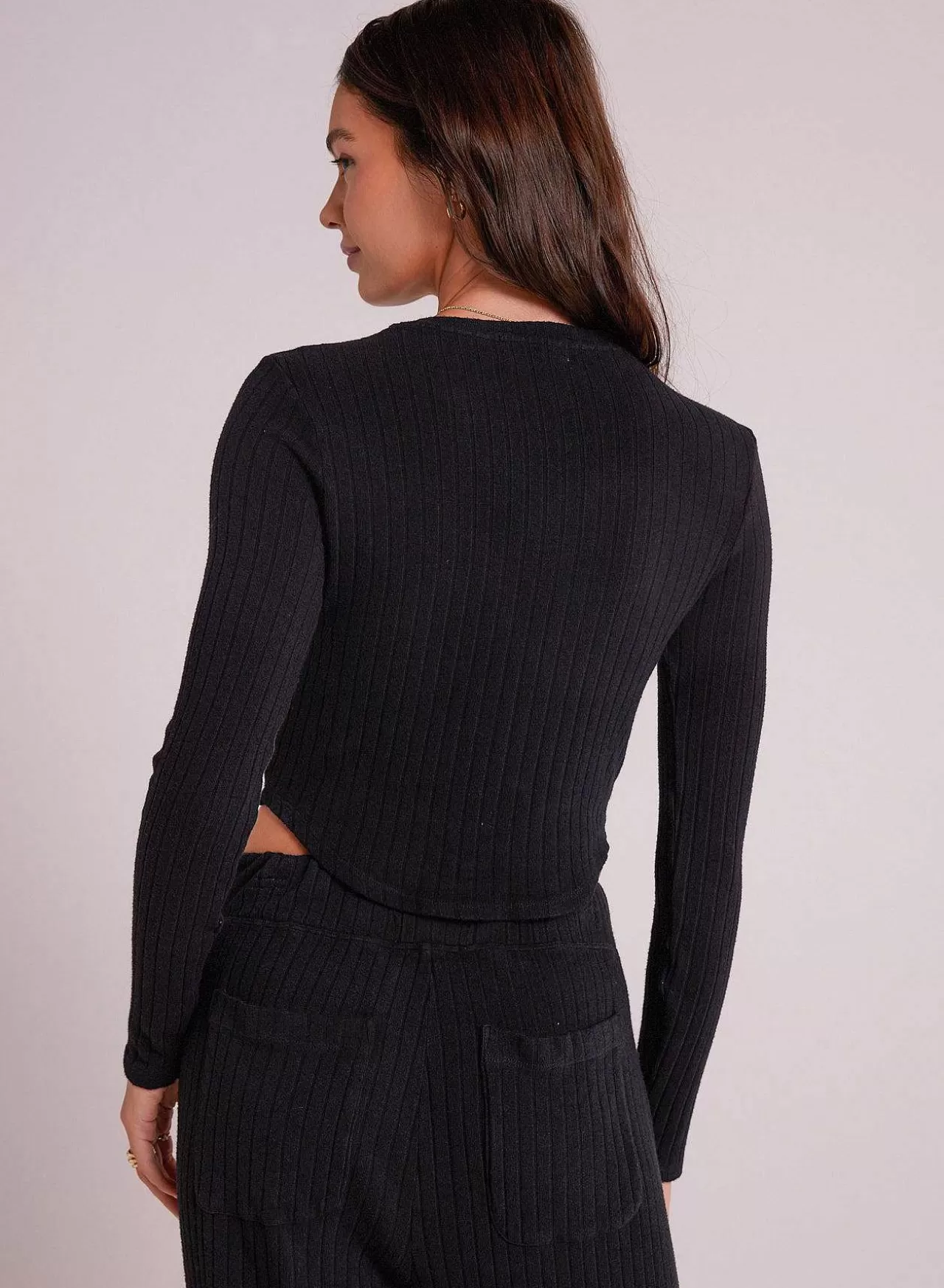 Korte Ronde Hals - Zwart>Bella Dahl Outlet