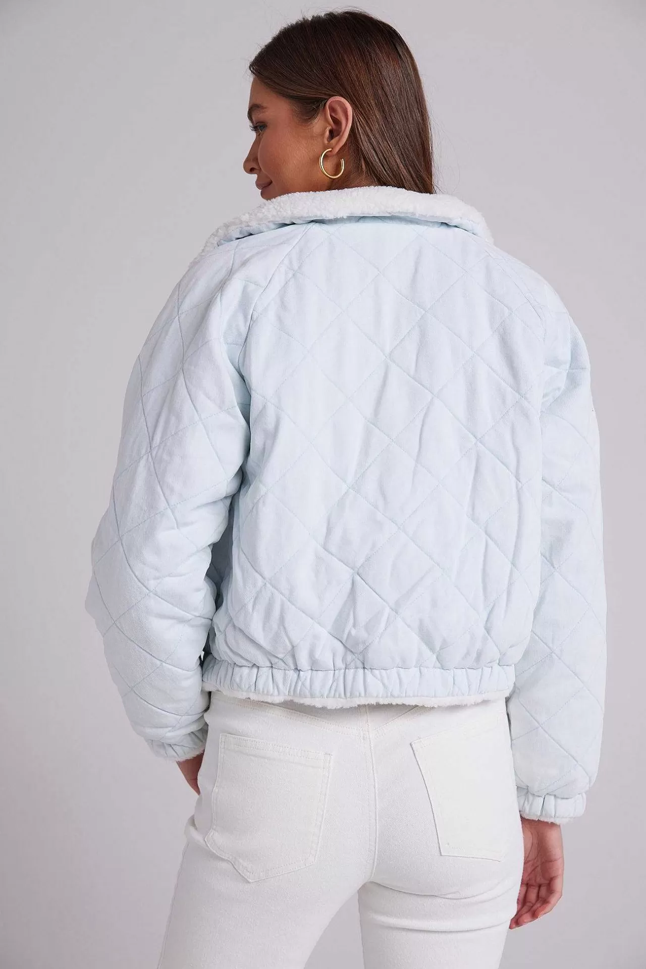 Skye Omkeerbaar Gewatteerd Jack - Vintage Frost Wash>Bella Dahl Flash Sale