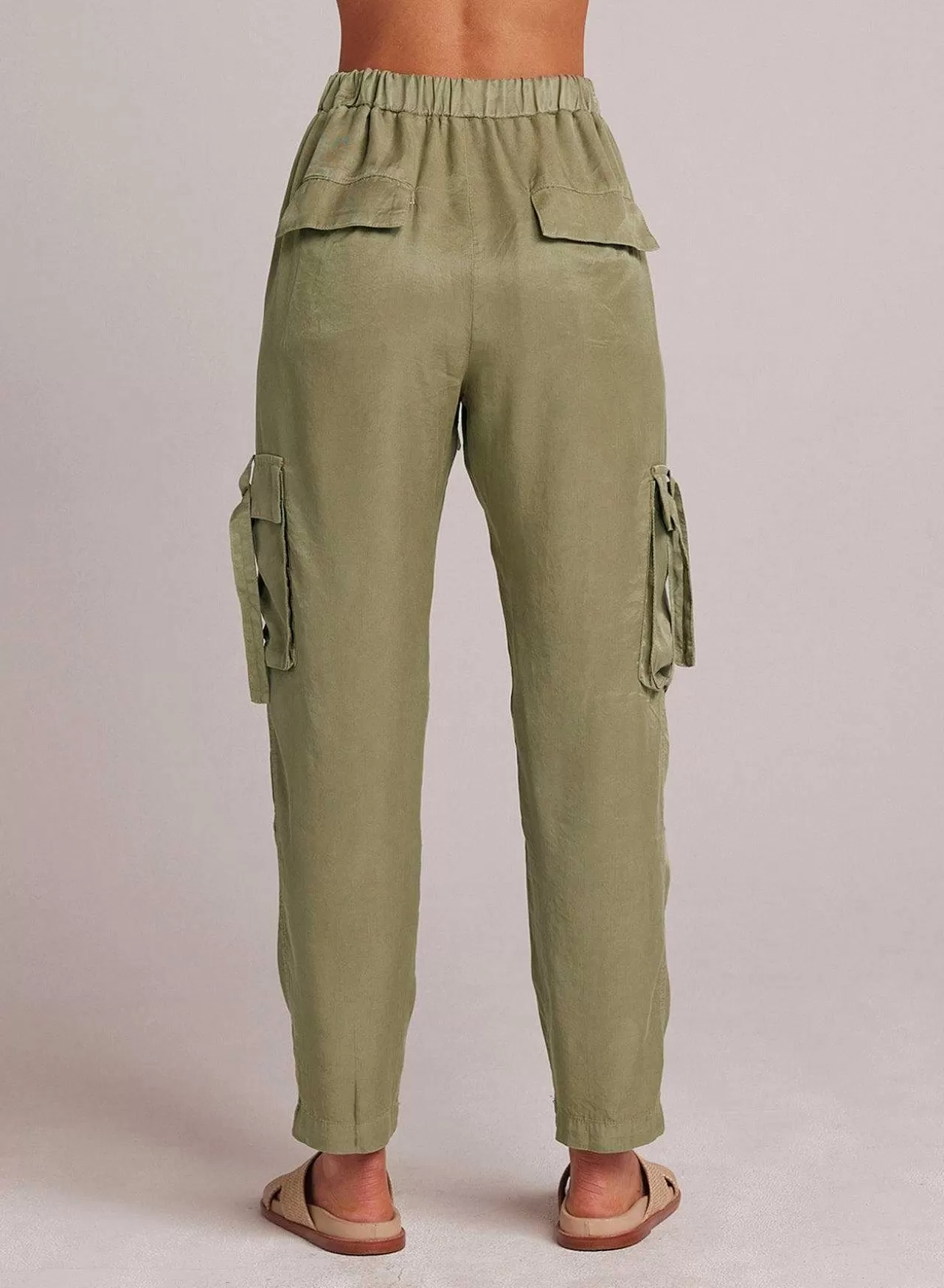 Zephyr Utility-Broek Met Stropdaszak - Kaki Leger>Bella Dahl Best